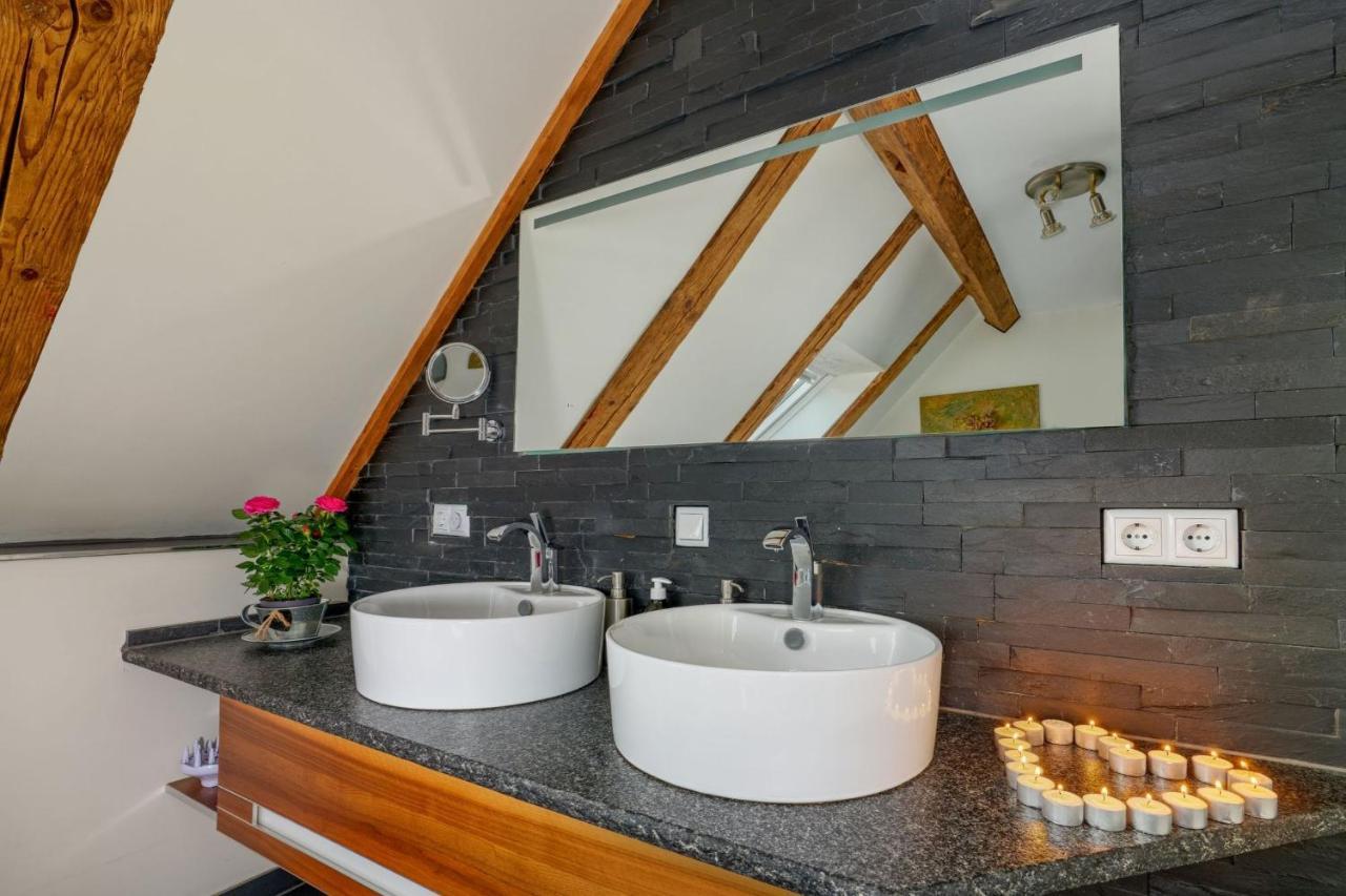 Apartment Grosses Mit Sauna, Grill, Garten, Kaminofen *