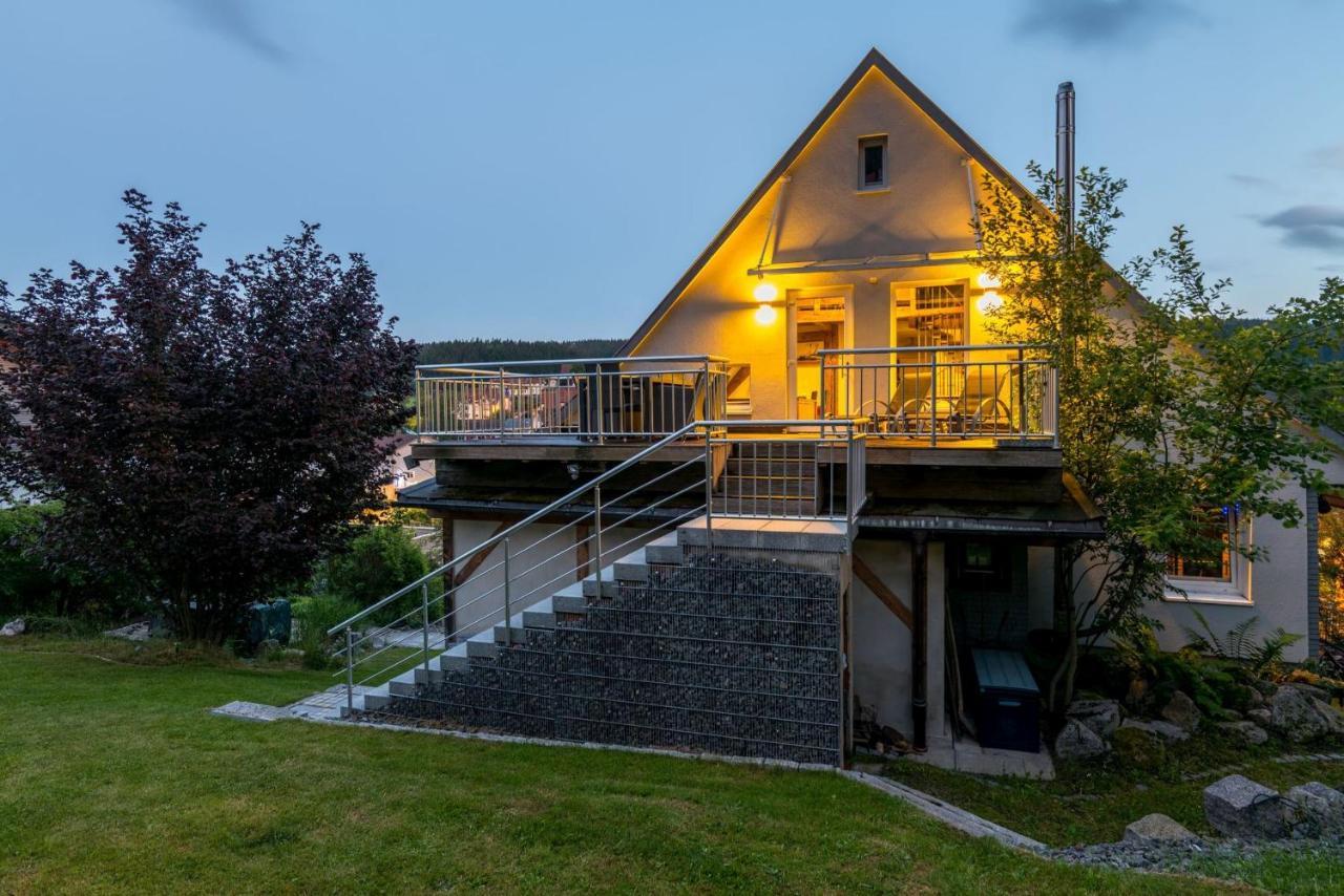 Grosses Mit Sauna, Grill, Garten, Kaminofen * Schonach im Schwarzwald