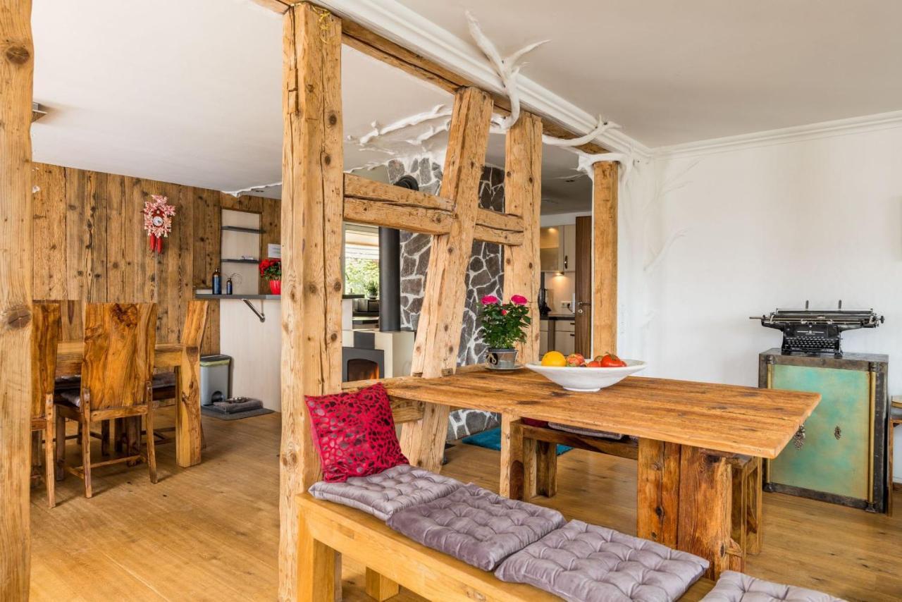 Apartment Grosses Mit Sauna, Grill, Garten, Kaminofen