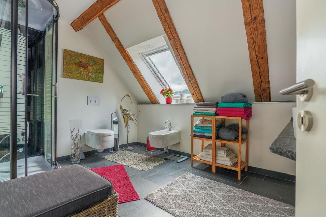 Grosses Mit Sauna, Grill, Garten, Kaminofen *